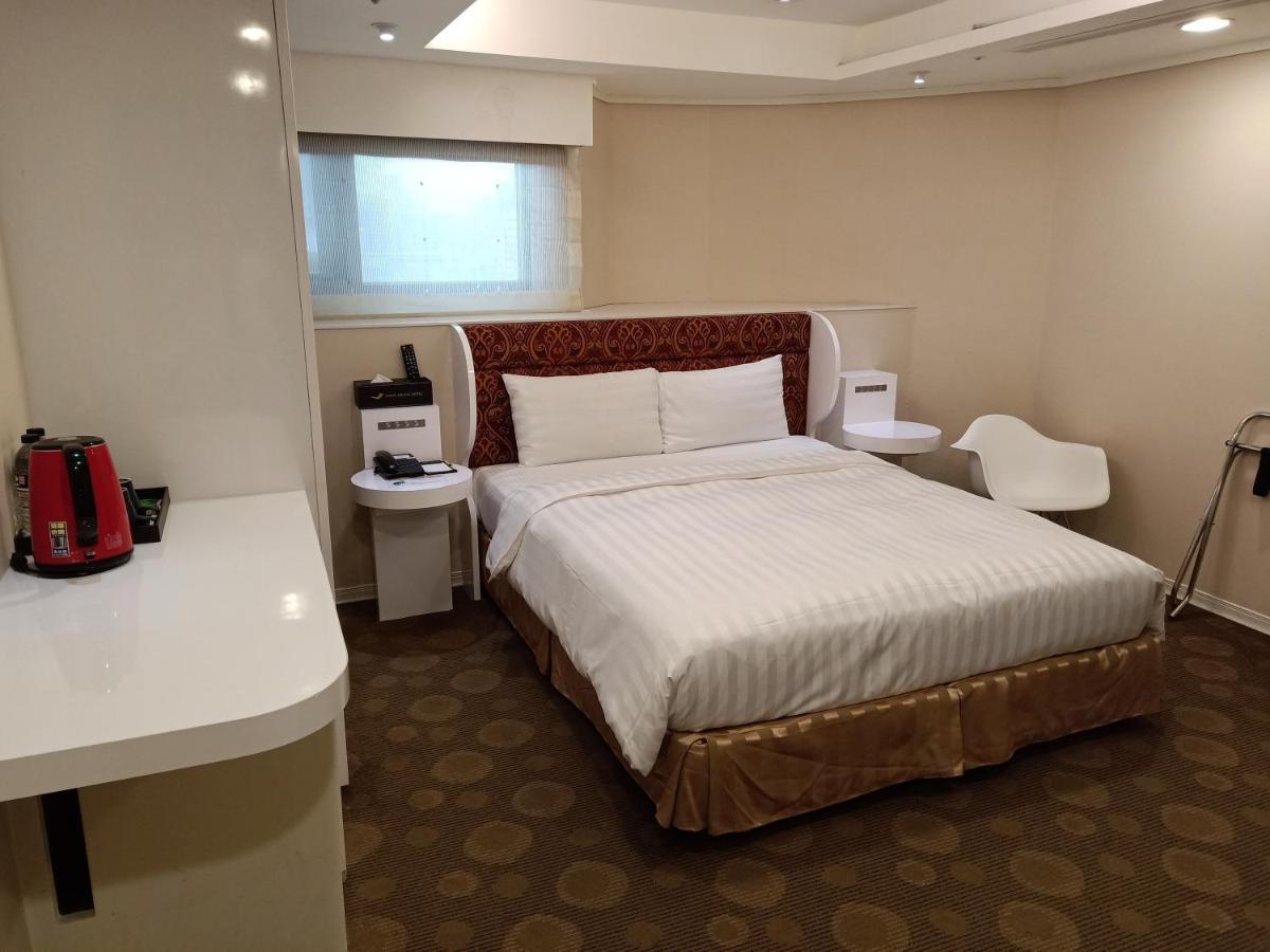 Ximen Airline Hotel Taipei Exterior foto