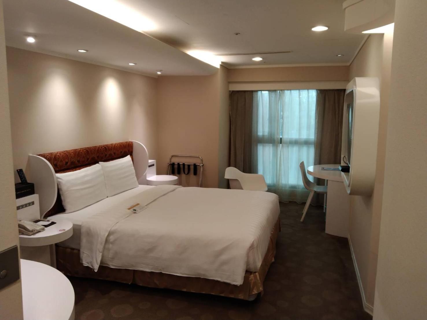 Ximen Airline Hotel Taipei Exterior foto